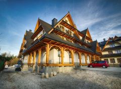 hotelli Białka Tatrzańska majoitus vuoristossa SPA ravintola Wellness vuoret Tatravuoret Puola